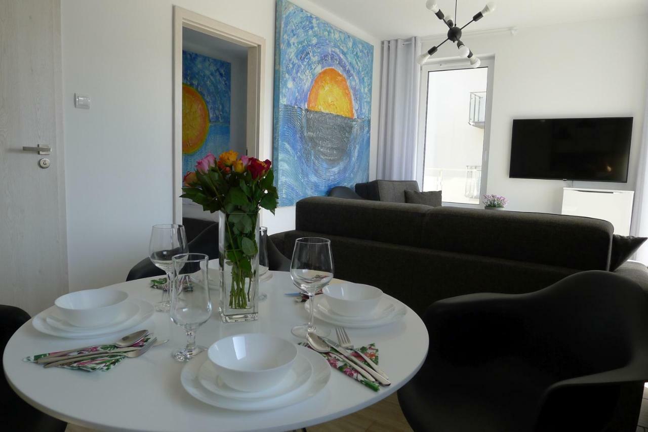 Impresja 42 Apartament Z Garazem Kolobrzeg Ngoại thất bức ảnh