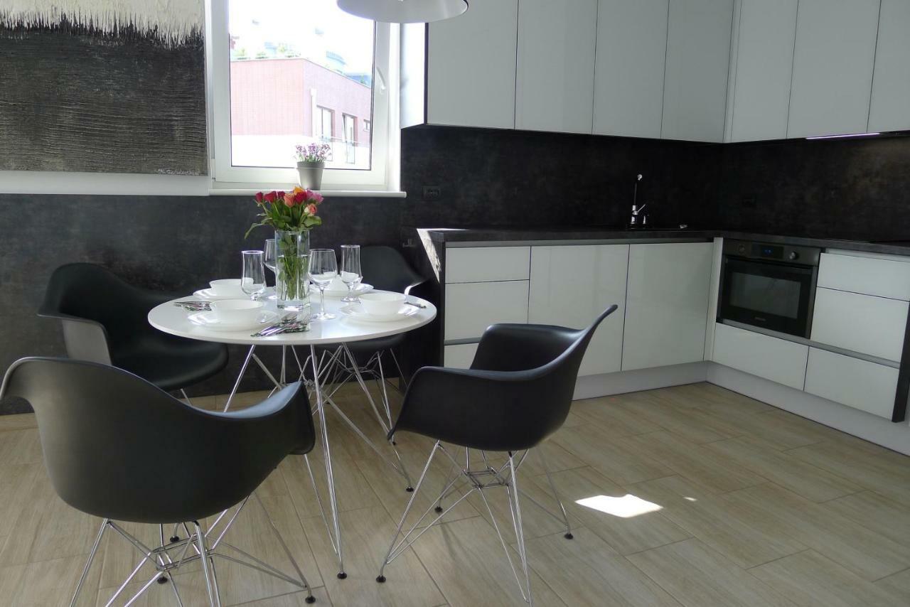 Impresja 42 Apartament Z Garazem Kolobrzeg Ngoại thất bức ảnh