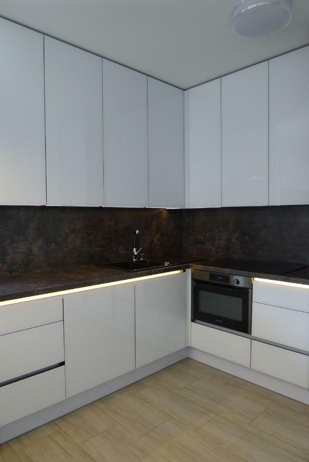 Impresja 42 Apartament Z Garazem Kolobrzeg Ngoại thất bức ảnh