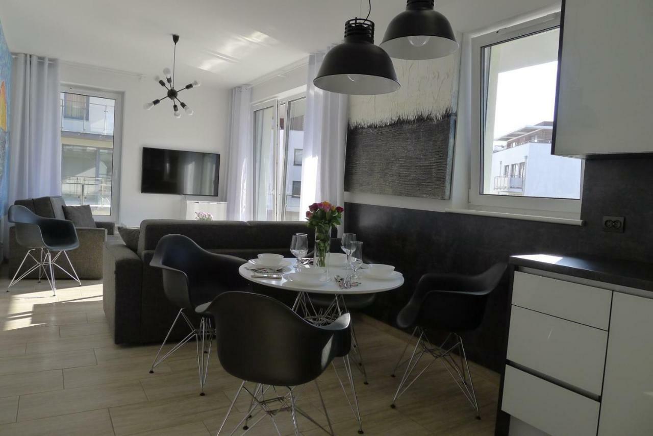 Impresja 42 Apartament Z Garazem Kolobrzeg Ngoại thất bức ảnh
