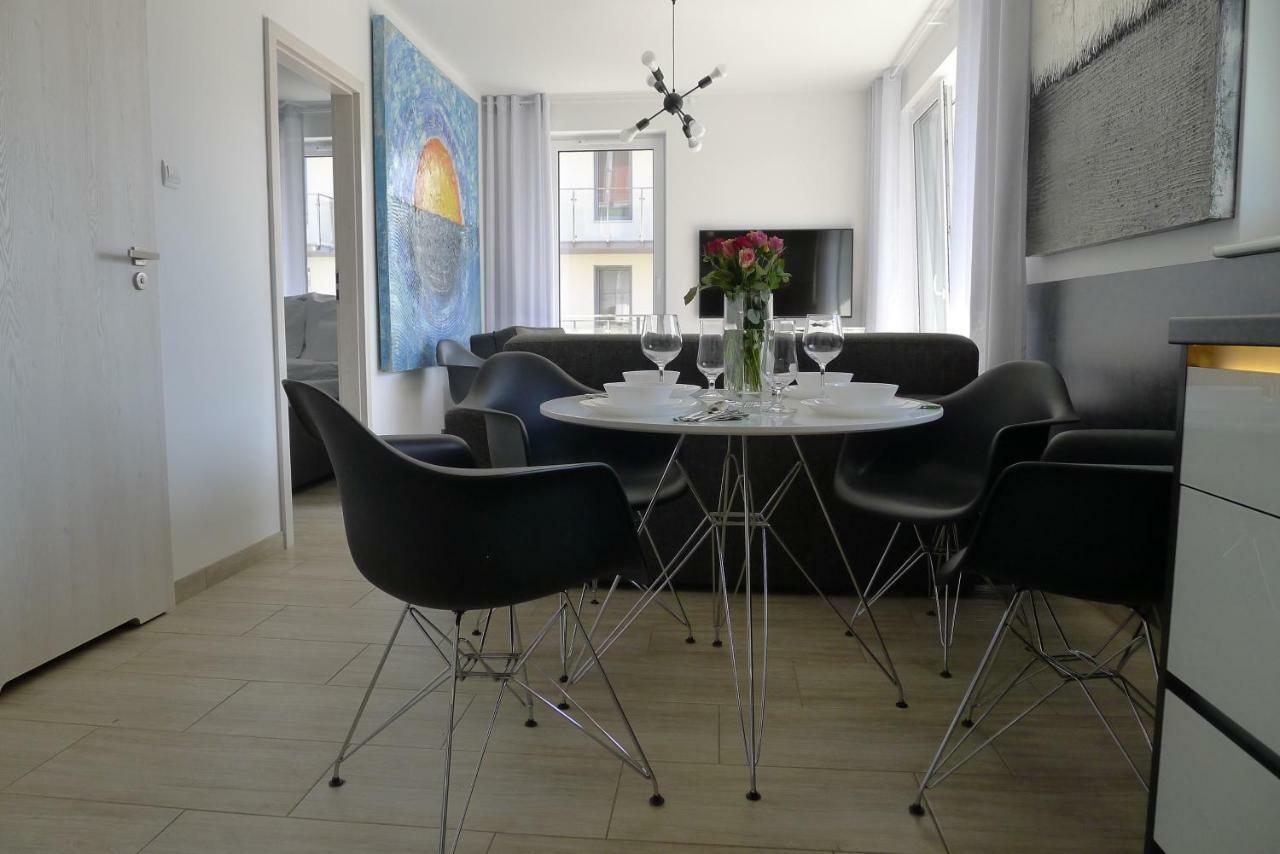 Impresja 42 Apartament Z Garazem Kolobrzeg Ngoại thất bức ảnh